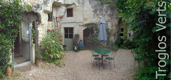 les Troglos Verts vous accueillent les Troglos Verts vous accueillent