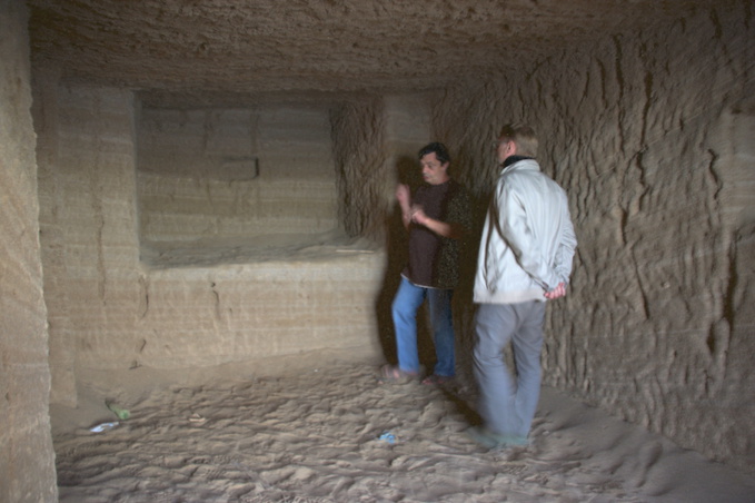 Troglo, brut de décoffrage