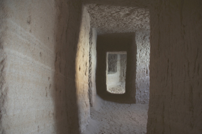 Troglo, brut de décoffrage