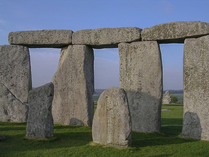 Les mystères de Stonehenge (2/3) Les mystères de Stonehenge (2/3)