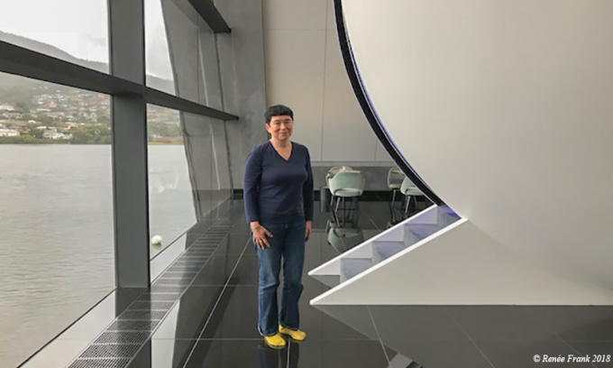 Le MONA : un musée creusé dans la falaise en Tasmanie Le MONA : un musée creusé dans la falaise en Tasmanie