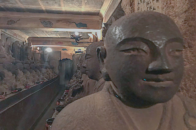Tamagawa Daishi, un temple souterrain à Tokyo Tamagawa Daishi, un temple souterrain à Tokyo