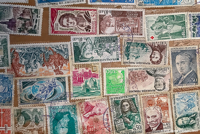 Voyages aux pays des troglos Voyages aux pays des troglos