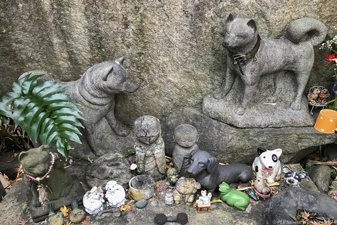 Le Temple souterrain de Tamagawa Daishi Le Temple souterrain de Tamagawa Daishi