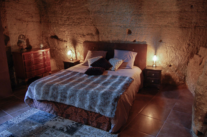 Allo, Hello troglos ! Reportage TF1 Allo, Hello troglos ! Reportage TF1