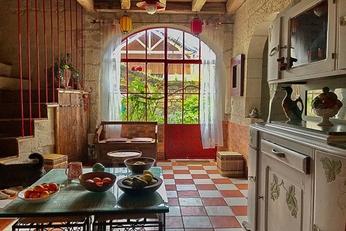 Intérieur troglo : une façade semi troglo (2) Intérieur troglo : une façade semi troglo (2)