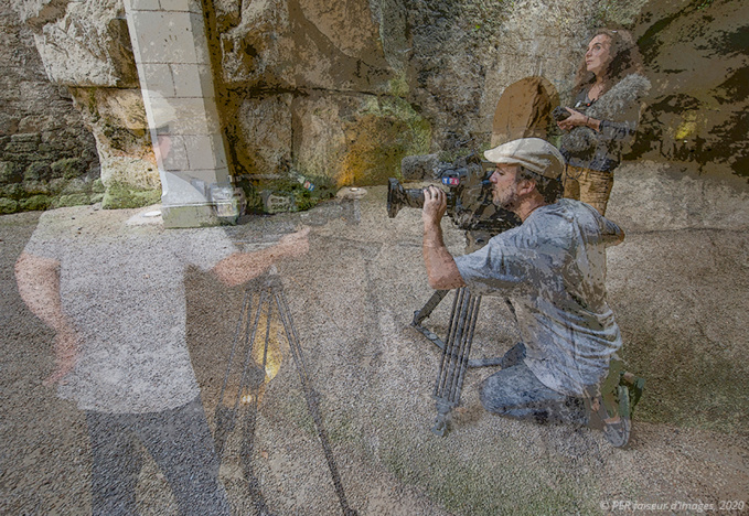 Les troglos, télé-stars ! Les troglos, télé-stars !