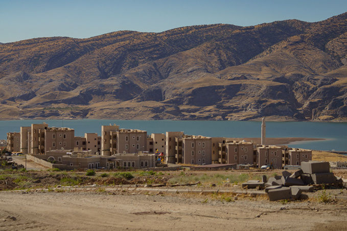 Troglos en péril Troglos en péril