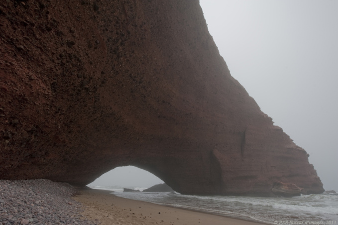 Etretat, rouge Maroc Etretat, rouge Maroc