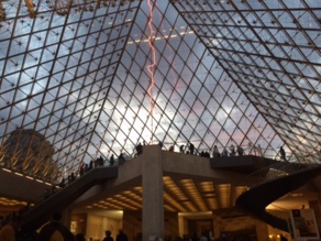 l'éclair sous la Pyramide du L l'éclair sous la Pyramide du L