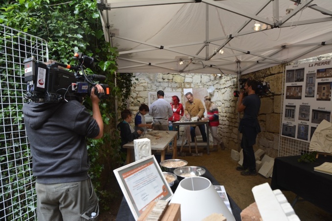 Troglo-news Troglo-news