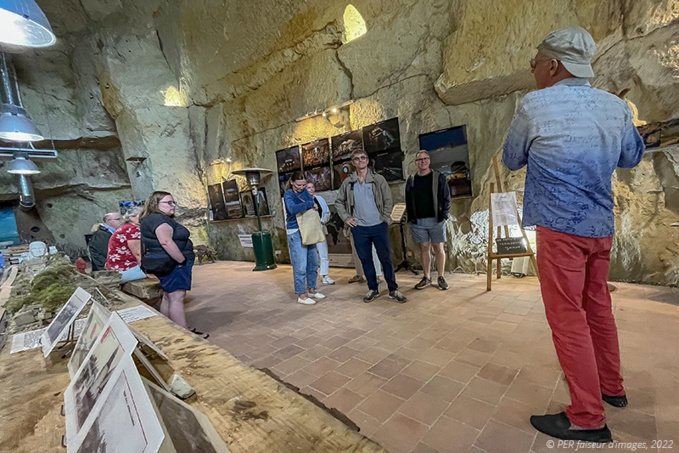 La Troglothèque au mois d'aôut La Troglothèque au mois d'aôut