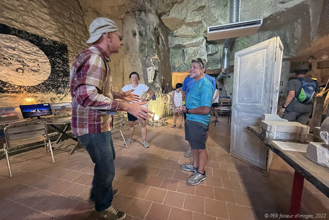 La Troglothèque au mois d'aôut La Troglothèque au mois d'aôut