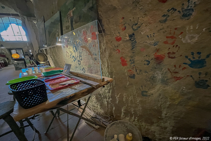 La Troglothèque au mois d'aôut La Troglothèque au mois d'aôut