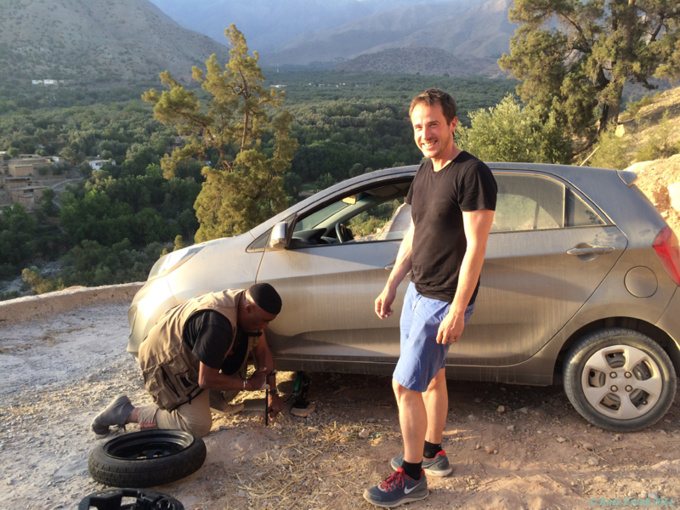 Aux confins du Maroc Aux confins du Maroc