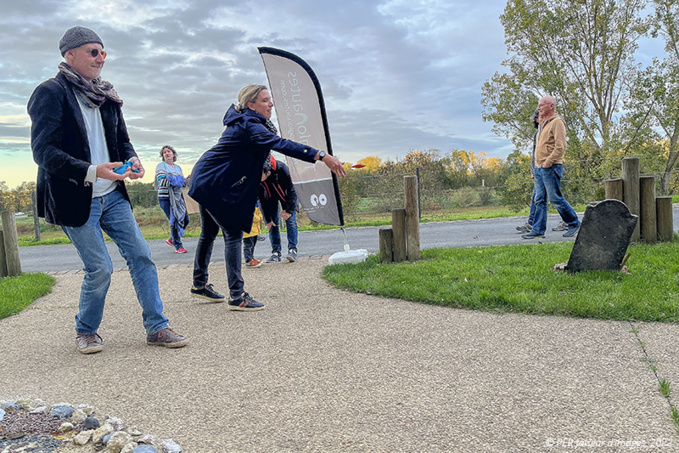 Halloween ... Trogloween, Troglowin ! Halloween ... Trogloween, Troglowin !