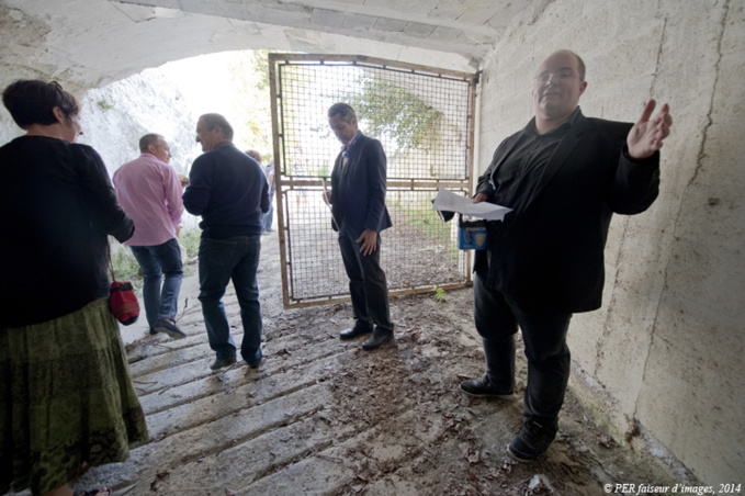 Pour vivre heureux… Saint-Cyr-en-Bourg (2) Pour vivre heureux… Saint-Cyr-en-Bourg (2)