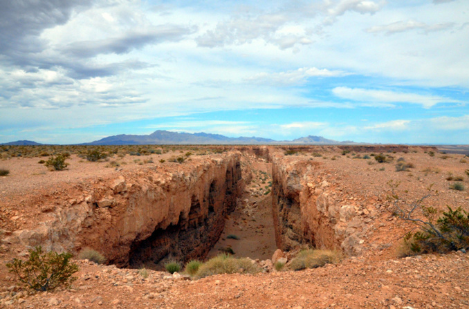 Double Negative by Michael Heizer near Overton, NV Double Negative by Michael Heizer near Overton, NV