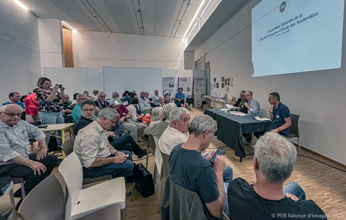 Le monde souterrain en ébullition Le monde souterrain en ébullition