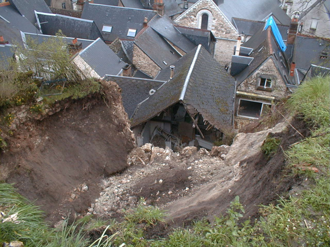 Révision du Plan de Prévention des Risques du coteau saumurois Révision du Plan de Prévention des Risques du coteau saumurois