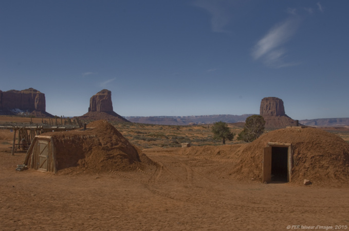 Des Anasazis aux Navajos Des Anasazis aux Navajos