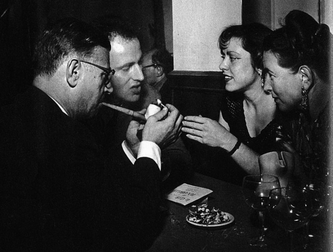 Existentialistes, troglodytes et tabous Existentialistes, troglodytes et tabous