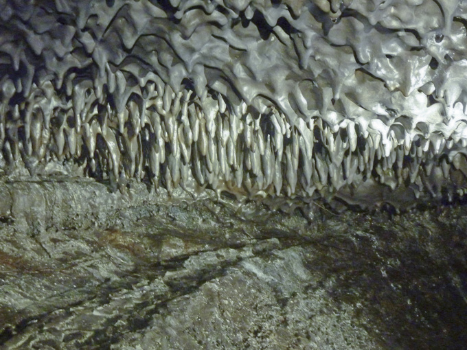 Tube de lave, tube de l'été Tube de lave, tube de l'été