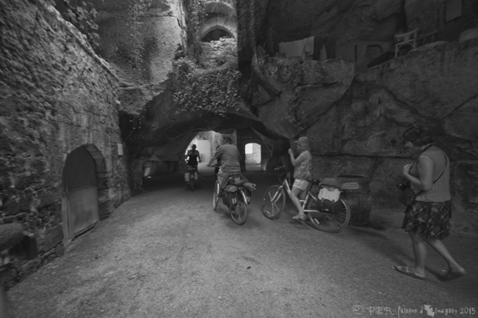 Déambulations troglo’nocturnes Déambulations troglo’nocturnes